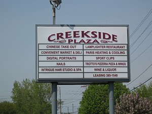 Creekside Plaza sign.JPG