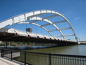 bridge1.jpg