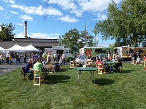 Green2012FoodCourt.JPG