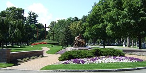 cemeterystatue2x800.jpg