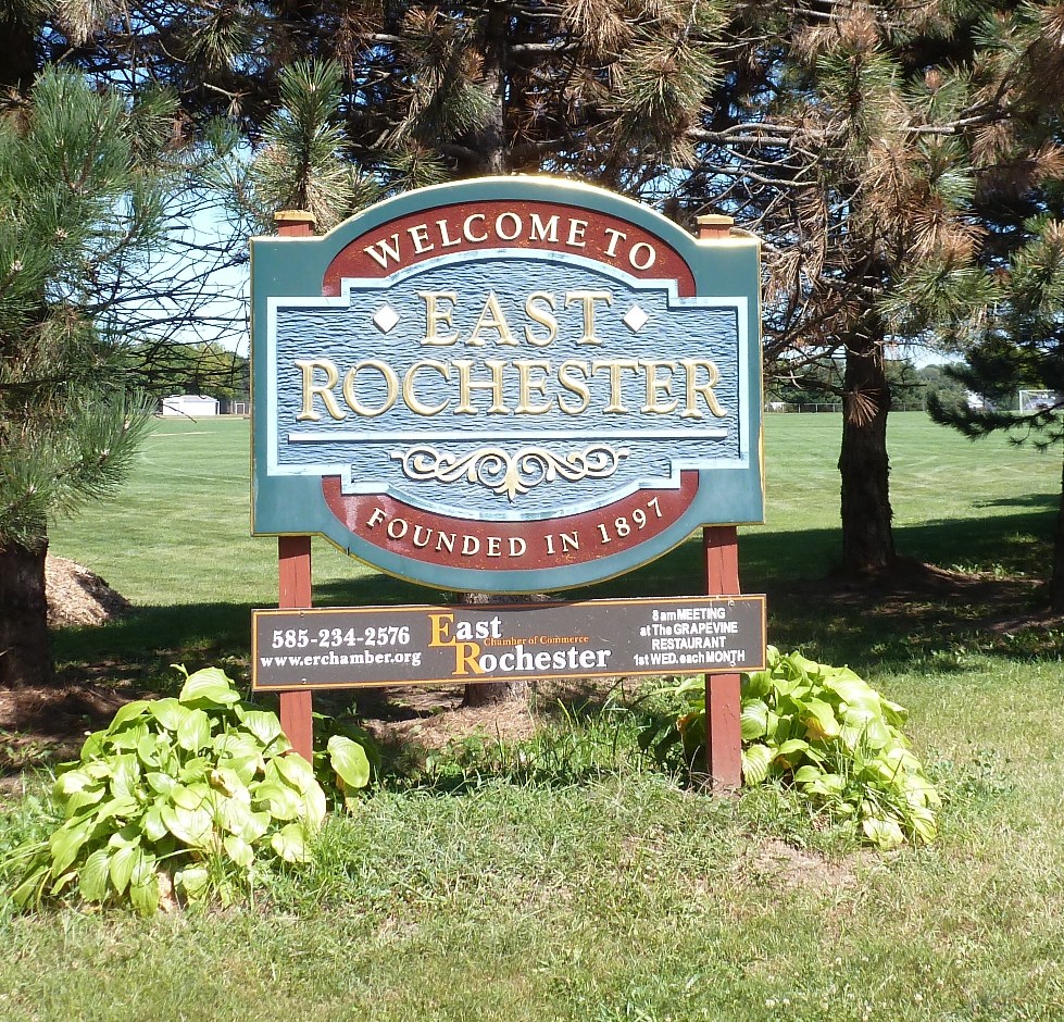 welcome sign.JPG
