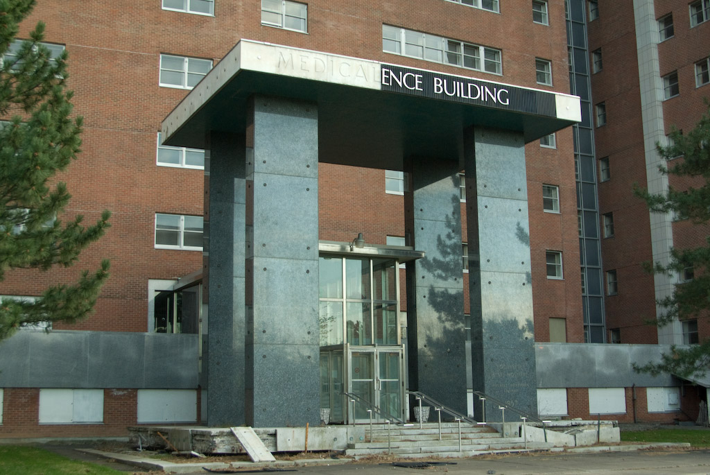 science_building_entrance.jpg