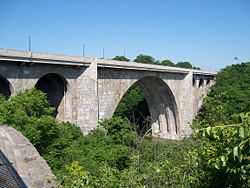 250px-Rochester_Veterans_Memorial_Bridge.jpg