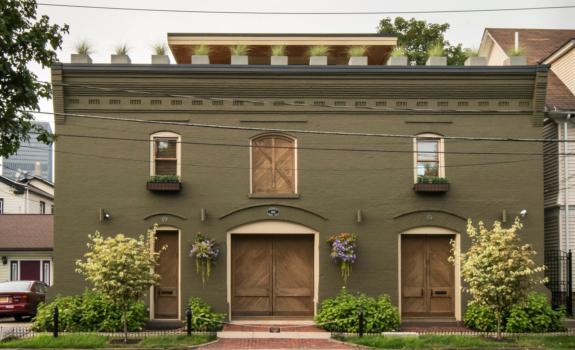 170_174 Griffith Street Wadsworth Sq Carriage House.jpg